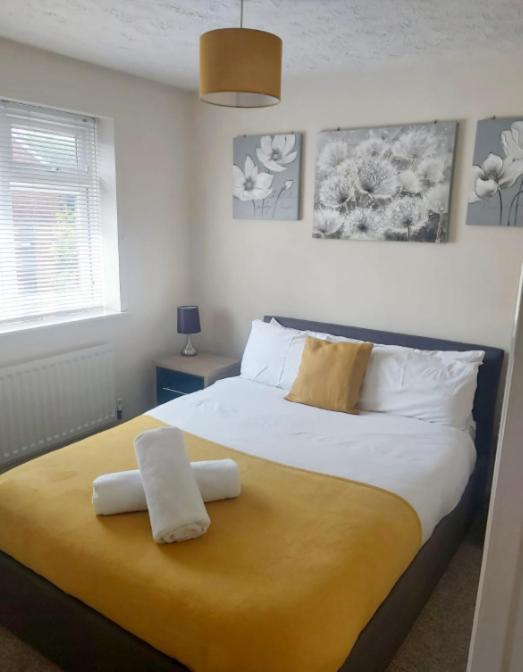 Ashford Holiday Home Smithy Drive Sleeps 5 Free Wifi And Vehicle Parking Kingsnorth Kültér fotó